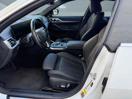 Mineral White Metallic 2023 BMW i4 Gran Coupe eDrive35