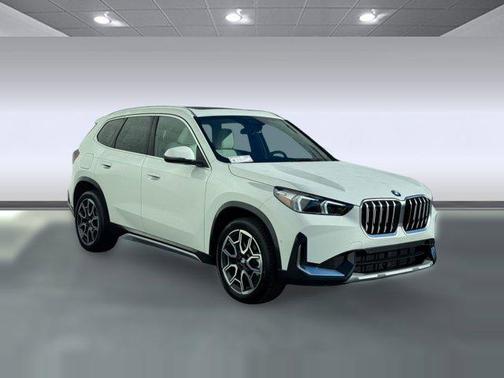 Alpine White 2026 BMW X1 xDrive28i