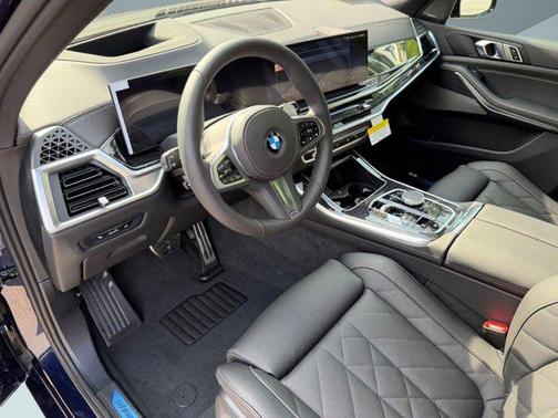 Tanzanite Blue II Metallic 2026 BMW X5 sDrive40i