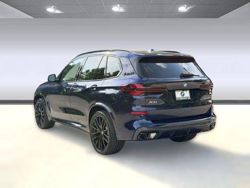 Tanzanite Blue II Metallic 2026 BMW X5 sDrive40i