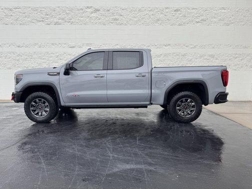 2025 GMC Sierra 1500 AT4X