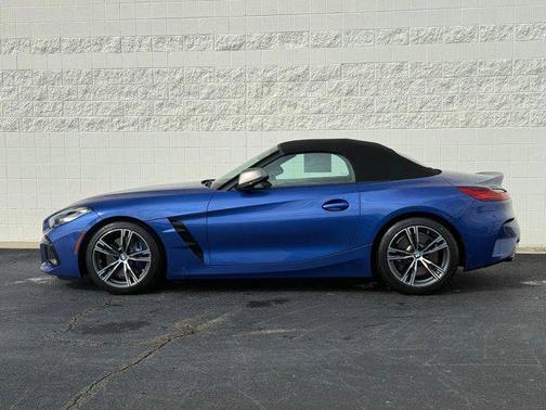 2025 BMW Z4 M40i