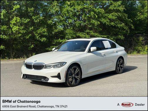 Mineral White Metallic 2021 BMW 330e 330e
