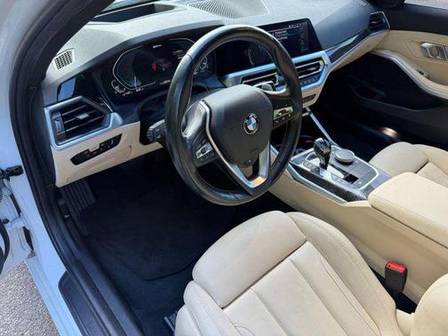 Mineral White Metallic 2021 BMW 330e 330e