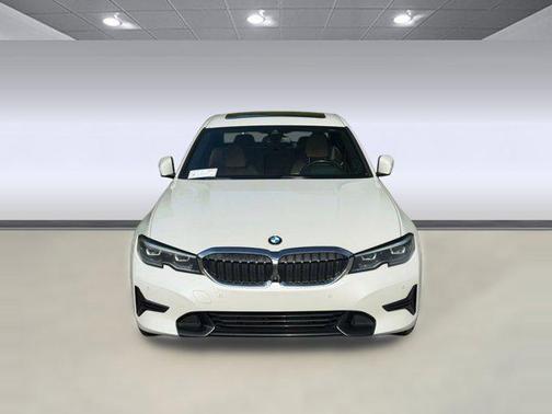 Mineral White Metallic 2021 BMW 330e 330e