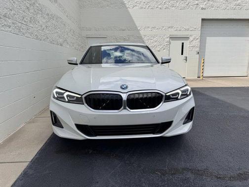 2024 BMW 330e Base