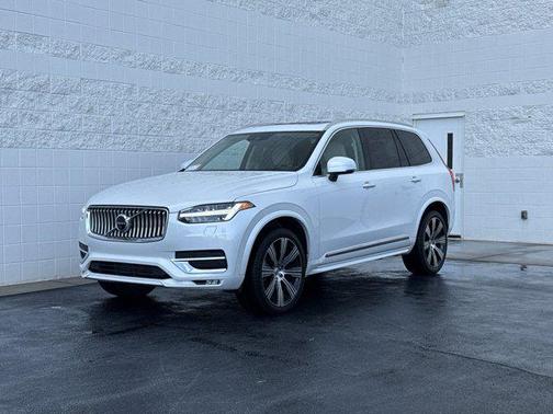 2021 Volvo XC90 T6 Inscription