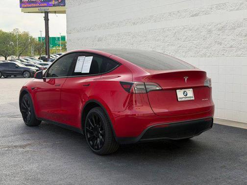 Red Multi-Coat 2022 Tesla Model Y Long Range Dual Motor All-Wheel Drive