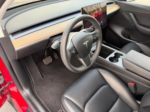 Red Multi-Coat 2022 Tesla Model Y Long Range Dual Motor All-Wheel Drive