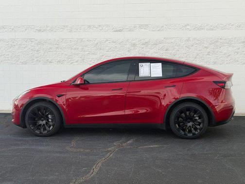 Red Multi-Coat 2022 Tesla Model Y Long Range Dual Motor All-Wheel Drive
