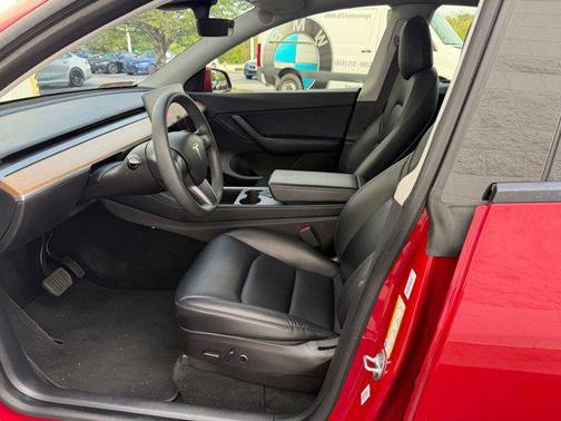Red Multi-Coat 2022 Tesla Model Y Long Range Dual Motor All-Wheel Drive