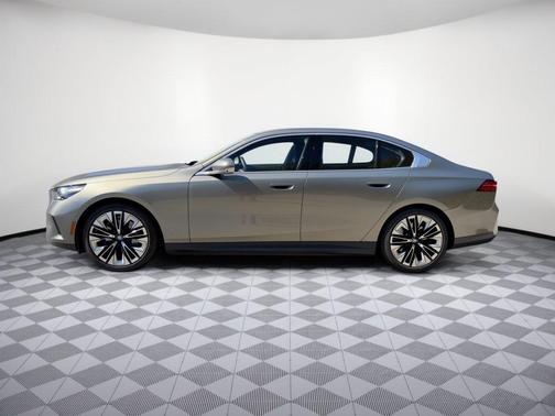 Gray 2026 BMW i5 eDrive40