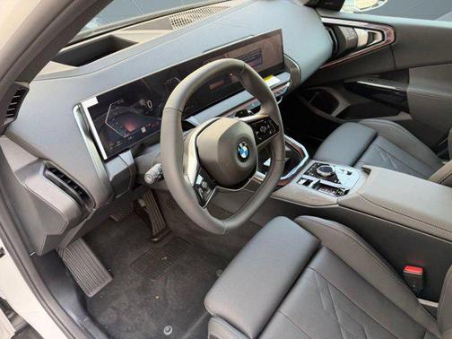 Mineral White Metallic 2026 BMW X3 30 xDrive