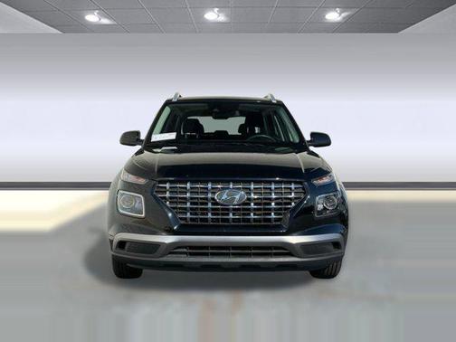 2020 Hyundai VENUE SEL