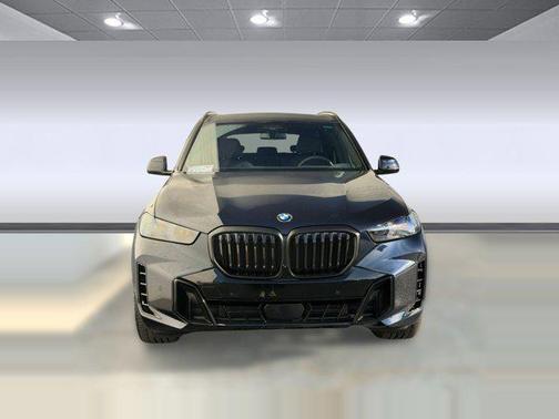 Carbon Black Metallic 2026 BMW X5 xDrive40i