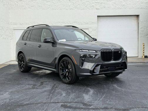 2026 BMW X7 M60i