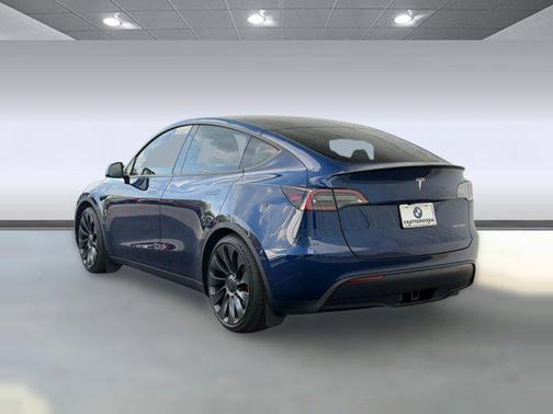 2024 Tesla Model Y Performance Dual Motor All-Wheel Drive