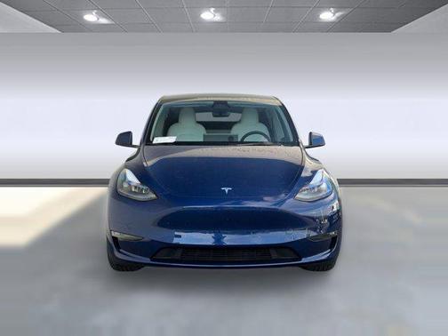 2024 Tesla Model Y Performance Dual Motor All-Wheel Drive