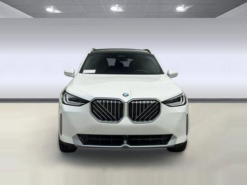 Mineral White Metallic 2026 BMW X3 30 xDrive