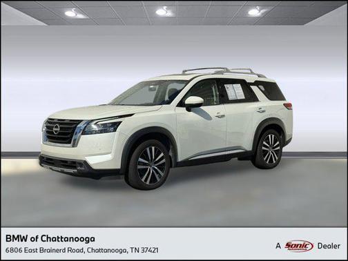 2023 Nissan Pathfinder Platinum 4WD