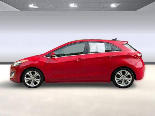 Volcanic Red 2013 Hyundai Elantra GT Base