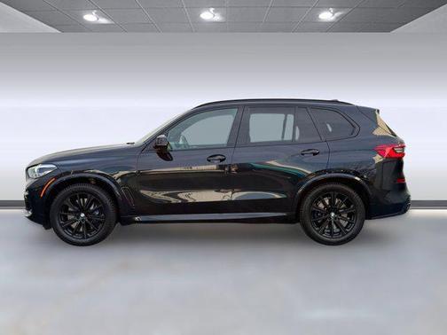 2020 BMW X5 M50i