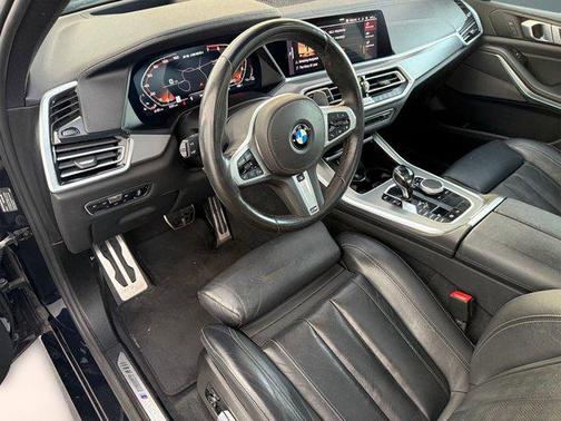 2020 BMW X5 M50i