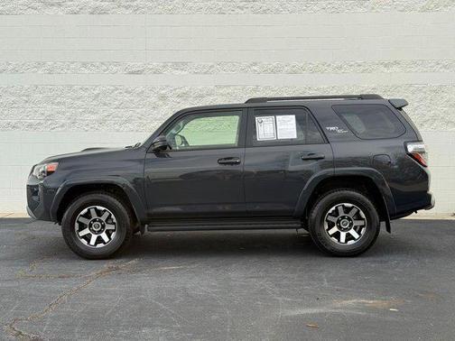 2024 Toyota 4Runner TRD Off Road