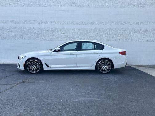 2019 BMW 540 540i
