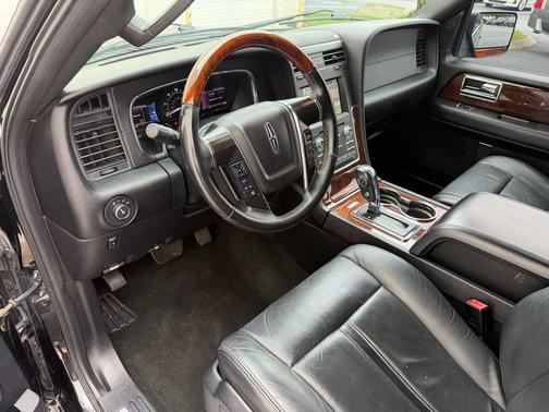 BLACK VELVET METALLIC 2016 Lincoln Navigator Select
