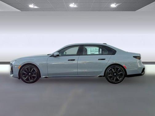 Brooklyn Grey Metallic 2026 BMW 760 xDrive