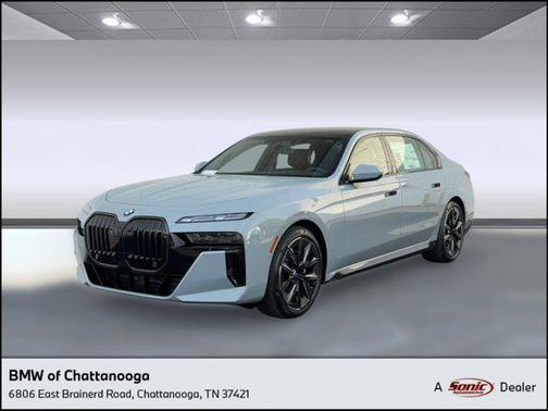 Brooklyn Grey Metallic 2026 BMW 760 xDrive