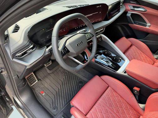 Gray 2025 Audi SQ5 3.0T Prestige