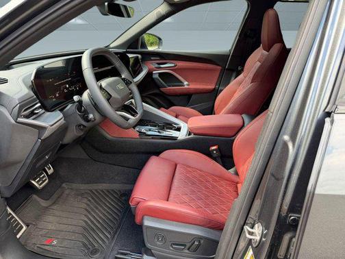 Gray 2025 Audi SQ5 3.0T Prestige