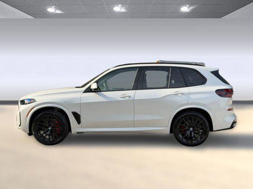 Mineral White Metallic 2026 BMW X5 sDrive40i