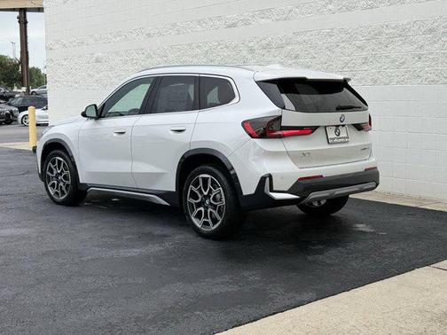 2025 BMW X1 xDrive28i