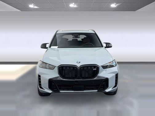 Brooklyn Grey Metallic 2026 BMW X5 M60i