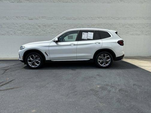 White 2023 BMW X3 xDrive30i