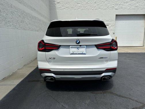 White 2023 BMW X3 xDrive30i