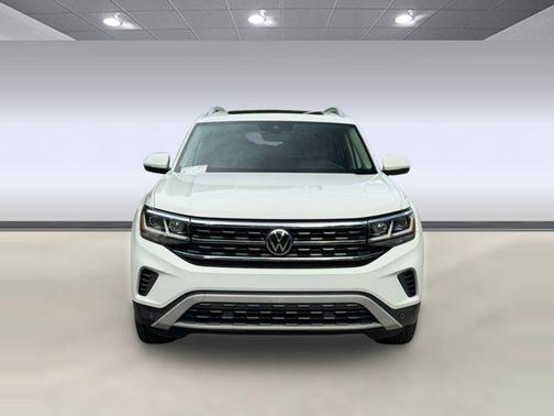 White 2021 Volkswagen Atlas 2.0T SEL