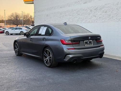 2022 BMW 330 330i