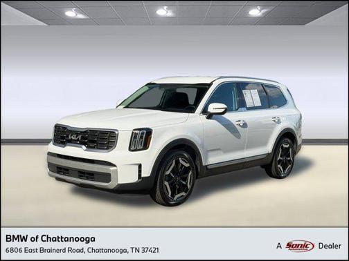 Glacial White Pearl 2023 Kia Telluride S
