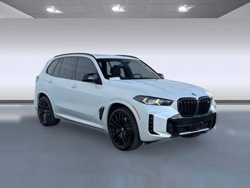 2025 BMW X5 M60i