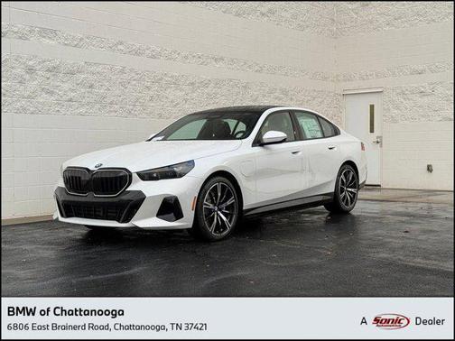 2026 BMW 550e xDrive