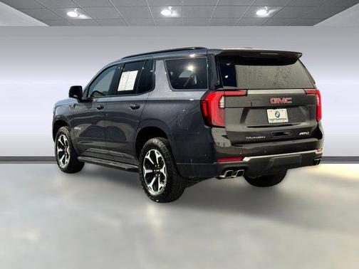2025 GMC Yukon 4WD AT4