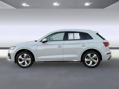 2021 Audi Q5 45 Premium Plus