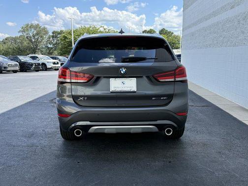 2022 BMW X1 sDrive28i
