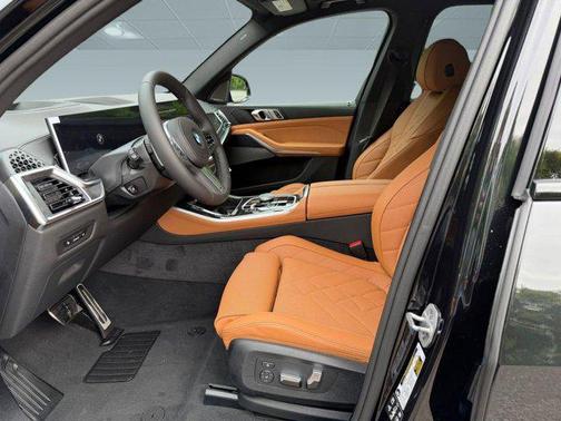 Black Sapphire Metallic 2026 BMW X5 xDrive40i
