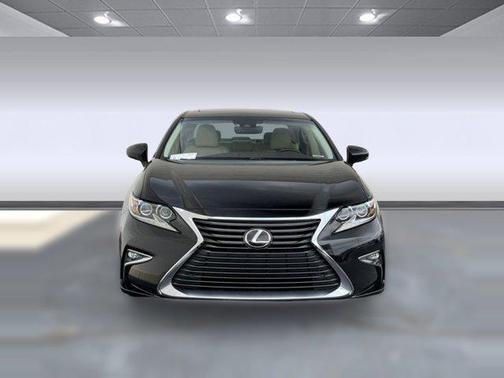 2017 Lexus ES 350 Base