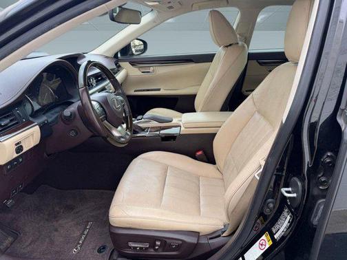 2017 Lexus ES 350 Base